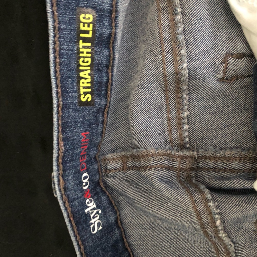 Jeans - Picture 4 of 5